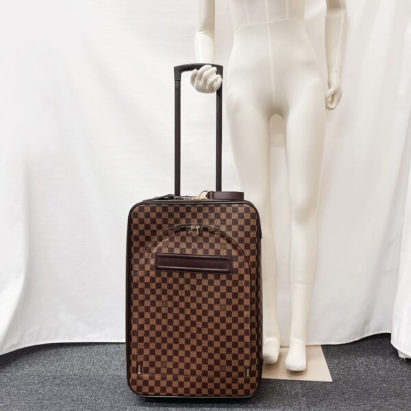 n4013557 13 Louis Vuitton Pegasus 55 Suitcase Damier Canvas Brown