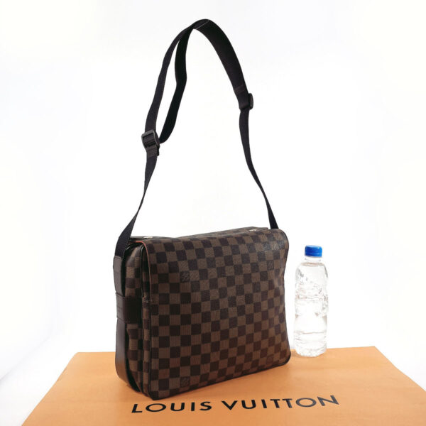 n4064811 30 Louis Vuitton Naviglio Shoulder Bag Damier Brown