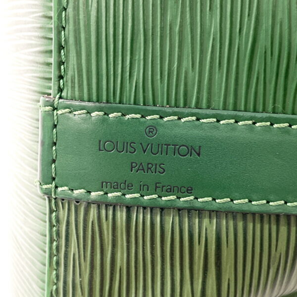 n4064954 10 Louis Vuitton Petit Noe Shoulder Bag Epi Leather Green