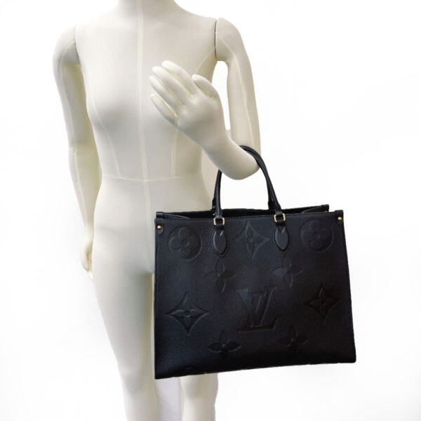 n4085384 12 Louis Vuitton On the Go GM Tote Bag Monogram Empreinte Black