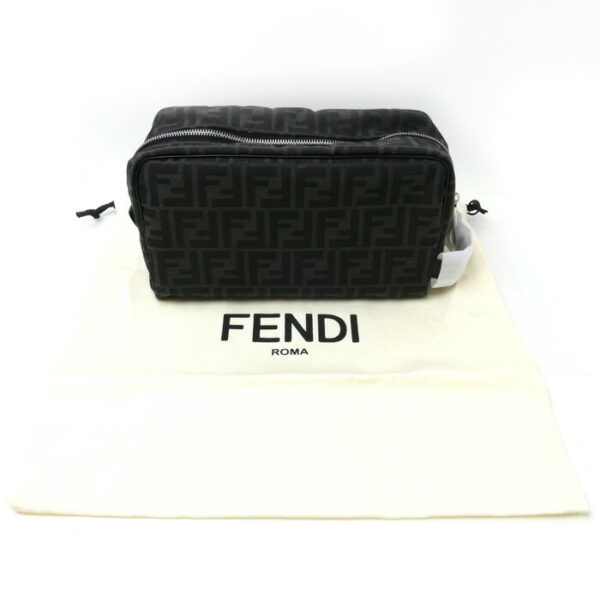 o23 1227 4 6 Fendi Shoulder Bag Black