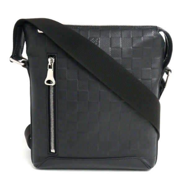 o24 0527 16 1 Louis Vuitton Discovery Messenger BB Shoulder Bag Damier Infini Black