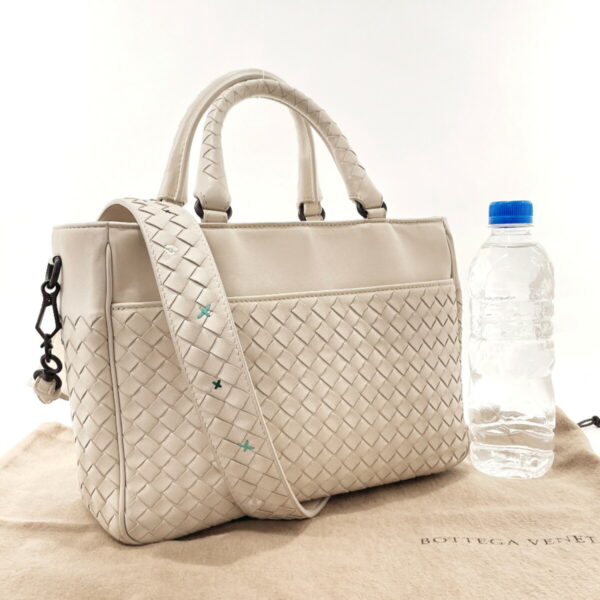 o3081998 2 Bottega Veneta Intrecciato 2Way Handbag Leather White