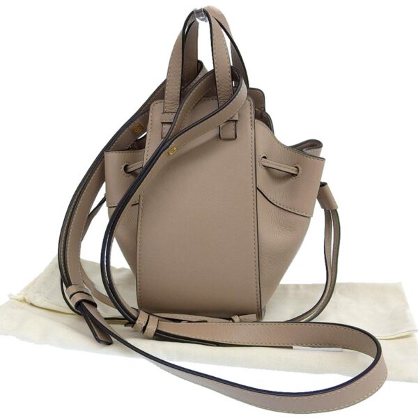 ob1541 2 Loewe Hammock Small Drawstring 2WAY Bag Leather Greige