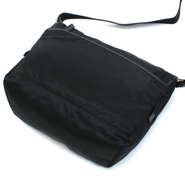 pra2vd052011 4 Prada Shoulder Bag Black