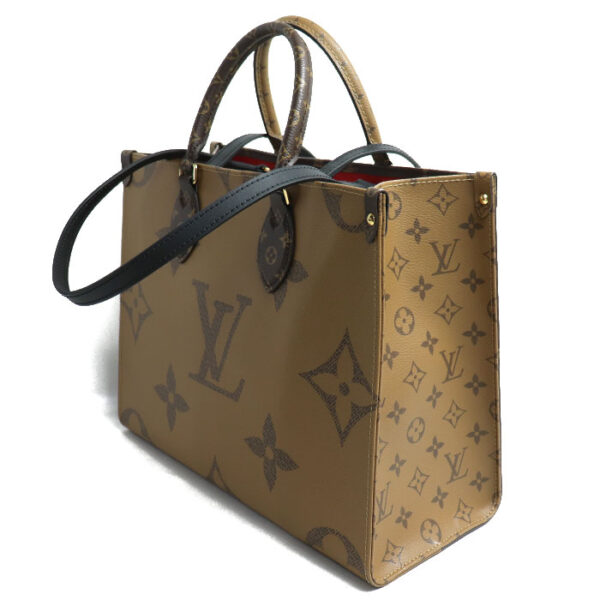 sb24 0712 31 714 Louis Vuitton On the Go MM Tote Bag Monogram Giant Reverse