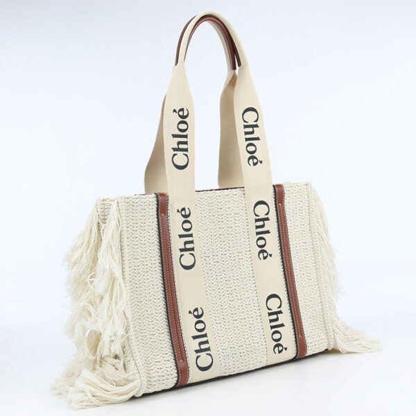 usdcl70841011001 Chloe Woody Medium Tote White