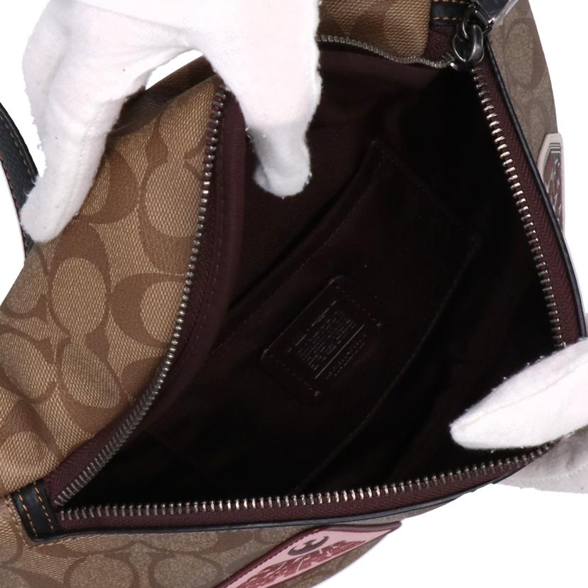 Coach Star Wars Collaboration Waist Pouch - Image 5