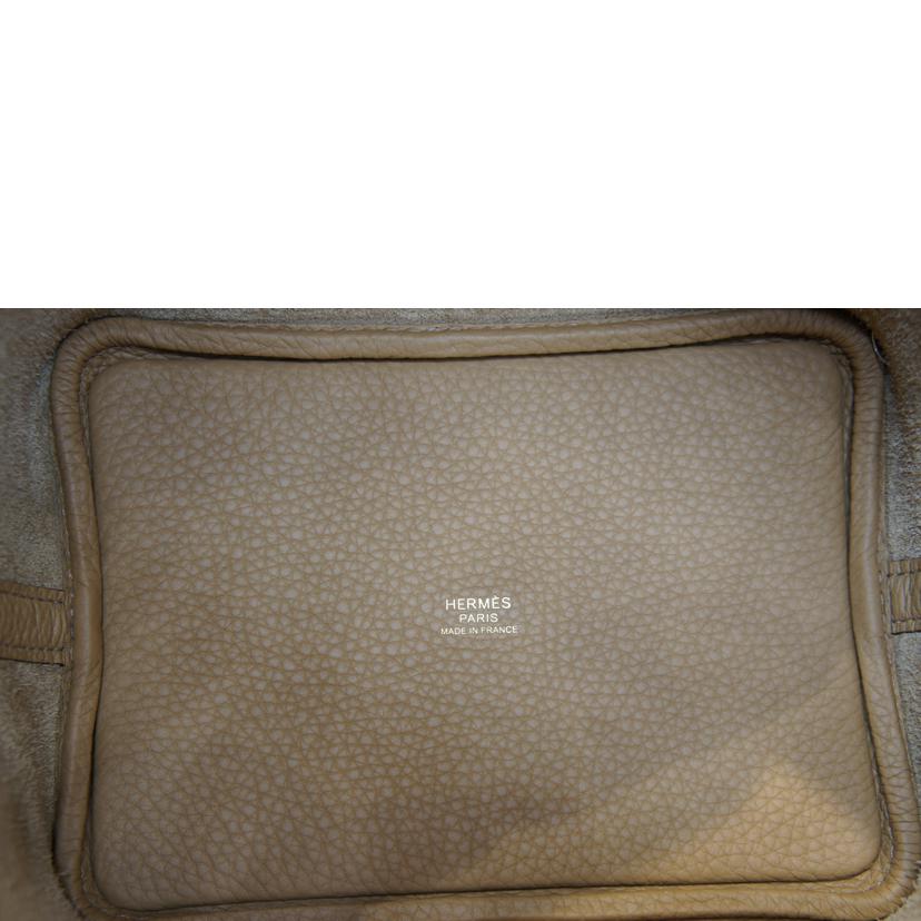 Hermes Picotan Lock 18PM Taurillon Clemence Tote Bag - Image 5