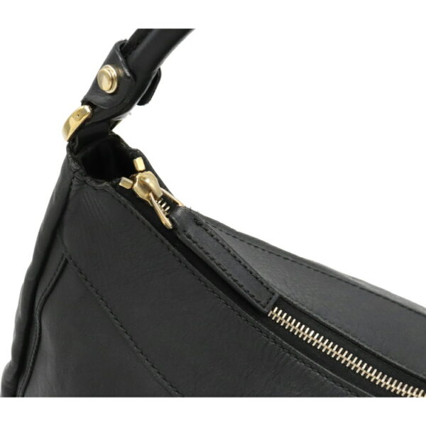 12060256 6 Gucci Abbey Bag Leather Black