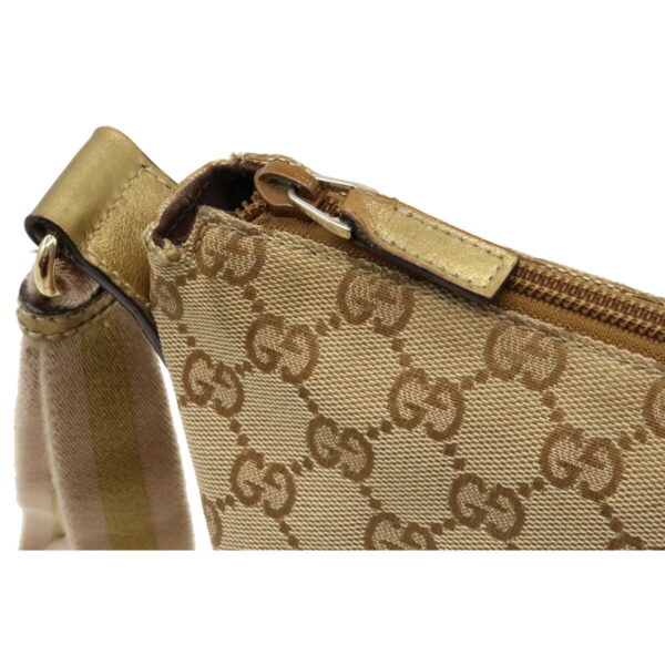 12071388 5 Gucci GG Punching Crossbody Bag Leather Khaki Beige