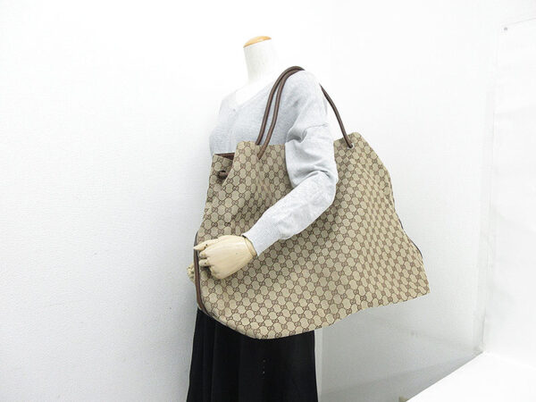 1240803000924 14 Gucci GG Pattern Large Tote Bag Leather Beige