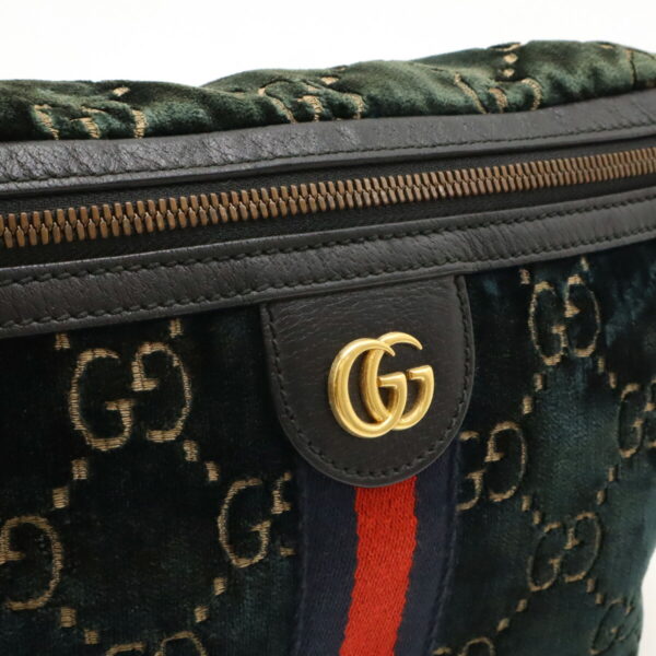 12480739 8 Gucci GG Velvet Sherry Line Waist Pouch Leather Green