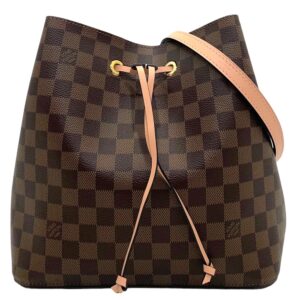 2000001246909893 3 Louis Vuitton Danube Shoulder Bag