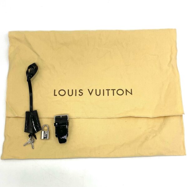 2000002246909315 11 Louis Vuitton Monogram Fashionation Lock It Bag Noir