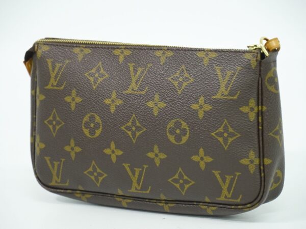 2100020000014403 2 Louis Vuitton Pochette Accessoire Monogram Pouch Brown