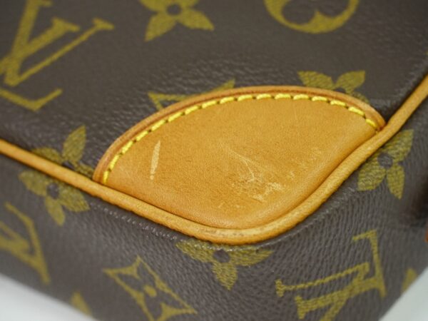 2100020000019649 4 Louis Vuitton Marly Dragonne PM Monogram Clutch Bag Brown