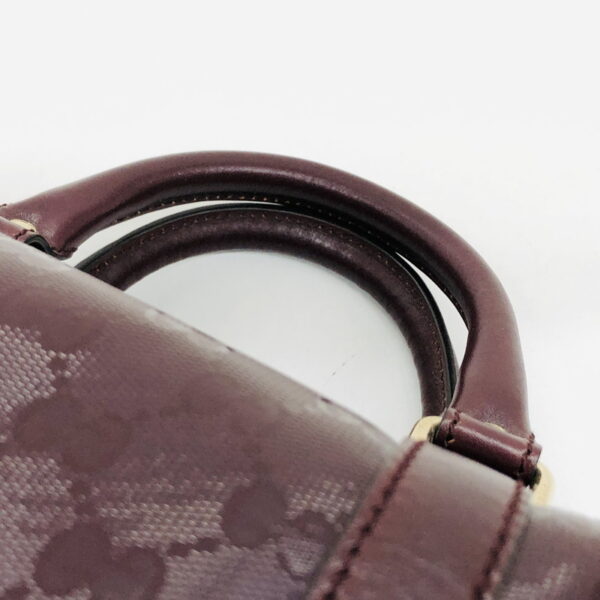 2100070000131108 17 Gucci Burgundy Handbag