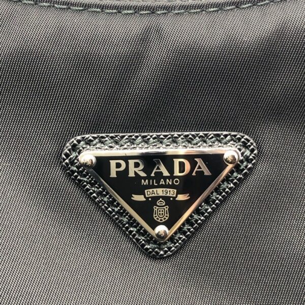 2300039328570 4 Prada Re edition 2005 Re Nylon Mini Bag Black