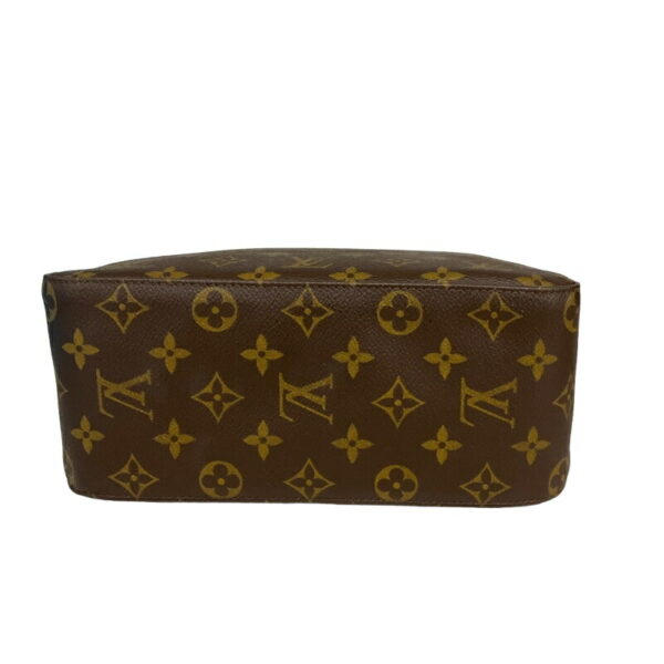 2300040553626 7 Louis Vuitton Looping MM Monogram Shoulder Bag