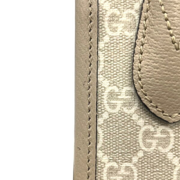 2300040841808 9 Gucci Interlocking G Mini Bag GG Supreme Leather Beige