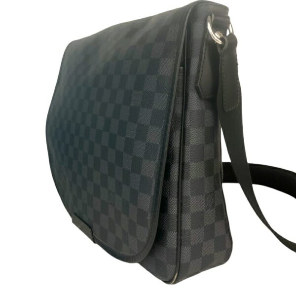 2300040940648 2 Louis Vuitton Daniel MM Damier Graphite Shoulder Bag