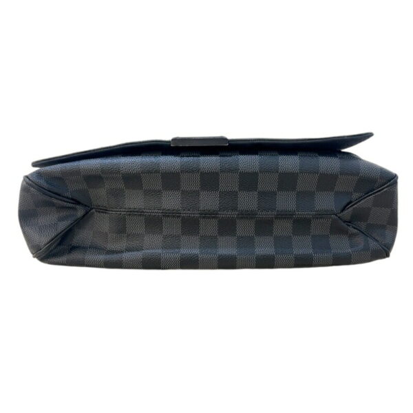 2300041130109 4 Louis Vuitton District MM Damier Graphite Shoulder Bag