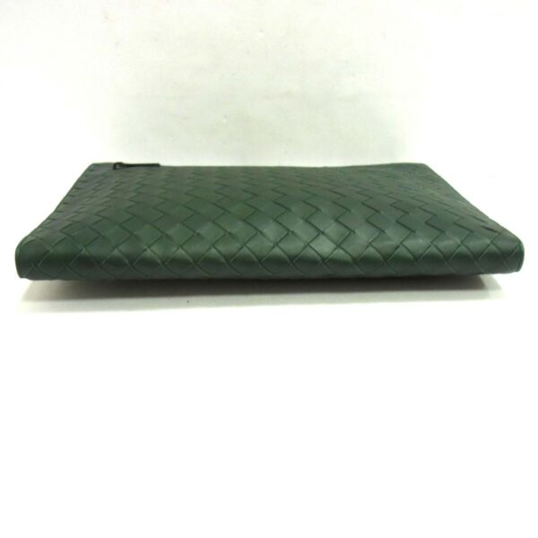 240926m14i Bottega Veneta Maxi Intrecciato Clutch Bag