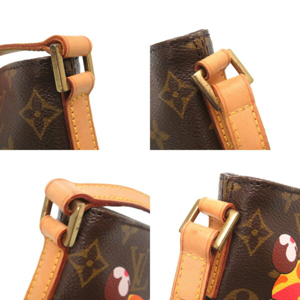 2d0032bzs5 10 Louis Vuitton Monogram Panda Trotter Shoulder Bag