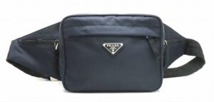 31841961 Salvatore Ferragamo Gancini Shoulder Bag Leather Black