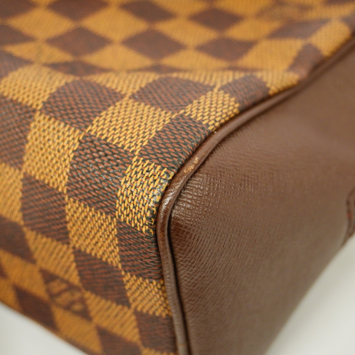 Louis Vuitton Brera Handbag Damier Brown - Image 12
