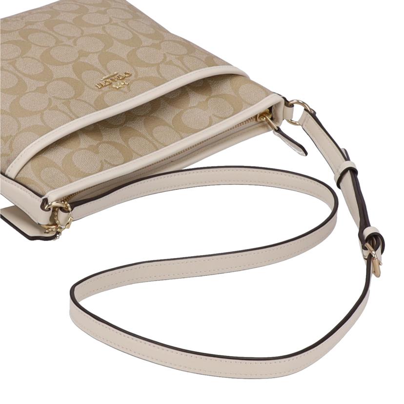 Coach Signature Shoulder Bag - Image 4