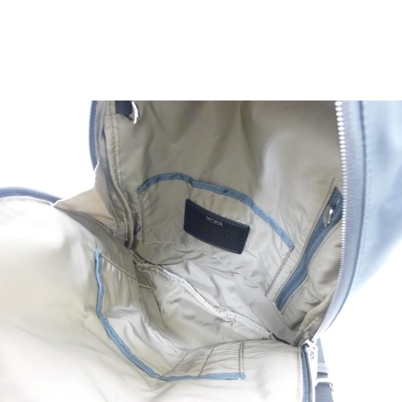 Tumi Nylon Sling Bag - Image 4