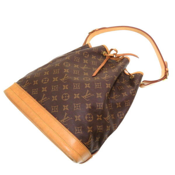 5j0162slb5 5 Louis Vuitton Noe Monogram Shoulder Bag