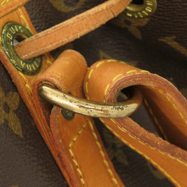 6a0111ss5 7 Louis Vuitton Noe Monogram Shoulder Bag