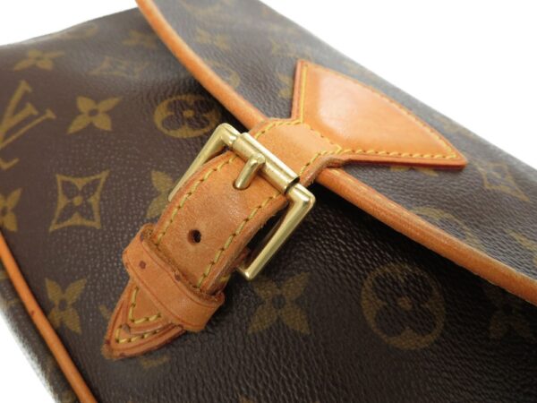 8e0094eb5 9 Louis Vuitton Monogram Sologne Shoulder Bag