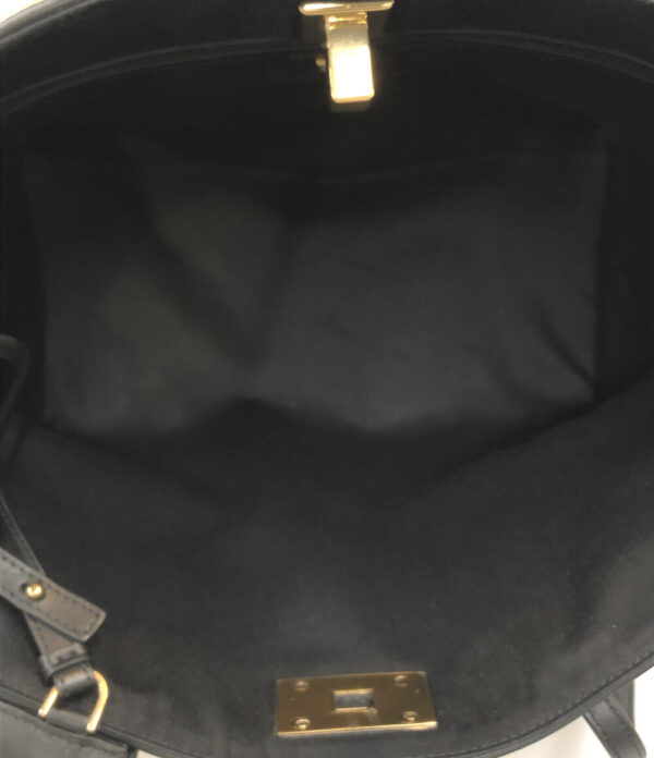 a155252003 3 Salvatore Ferragamo Gancini Tote Bag