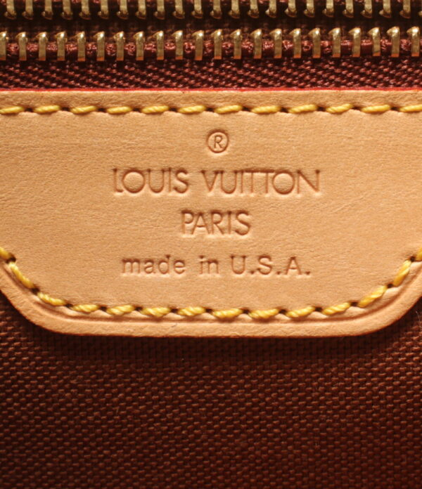 a163062001 4 Louis Vuitton Hippo Piano Tote Bag Monogram