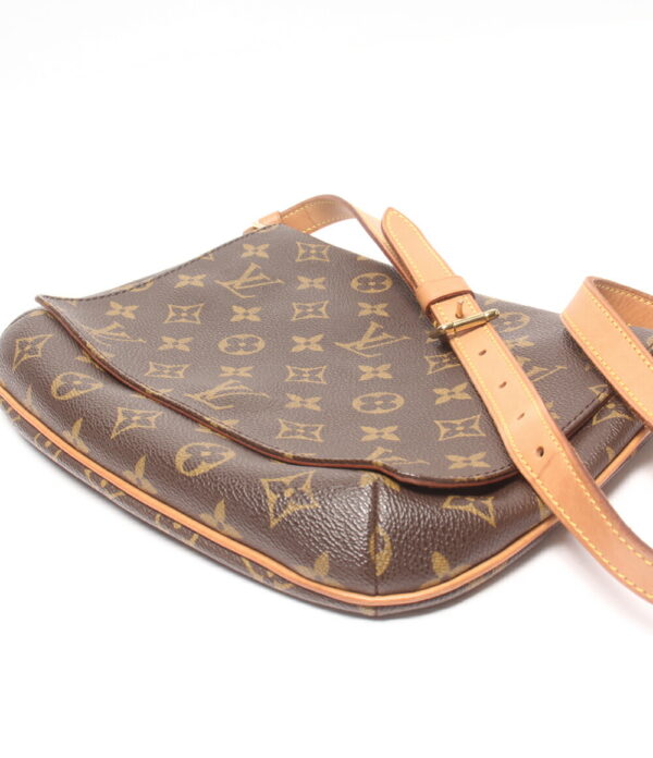 a165947003 7 Louis Vuitton Musette Tango Shoulder Bag Monogram