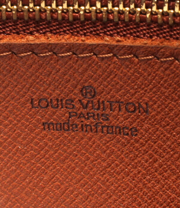 a169366011 4 Louis Vuitton Genefeuille GM Monogram Shoulder Bag