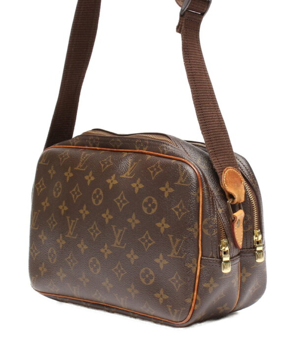 aol0087606 2 Louis Vuitton Reporter PM Monogram Crossbody Shoulder Bag