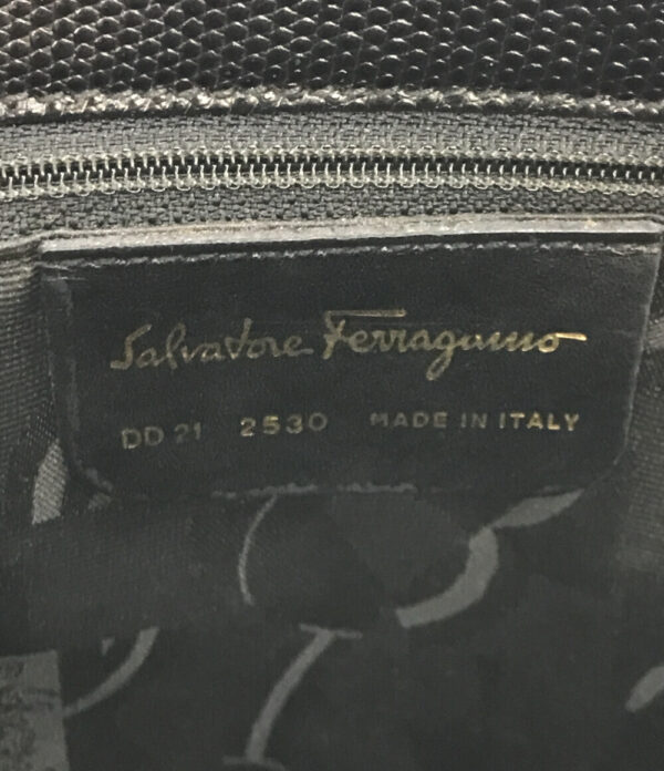 aol0107424 4 Salvatore Ferragamo Vara Tote Bag