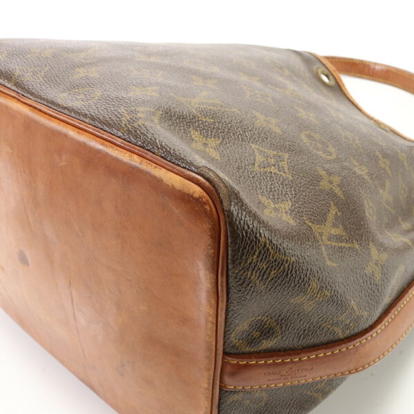 img 01678826 Louis Vuitton Petit Noe Leather Shoulder Bag Monogram