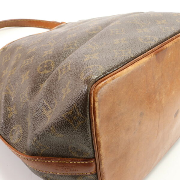 img 01678827 Louis Vuitton Petit Noe Leather Shoulder Bag Monogram