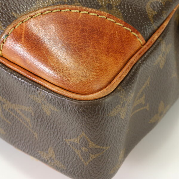 img 01698035 Louis Vuitton Porte Document Voyage Leather Bag Monogram