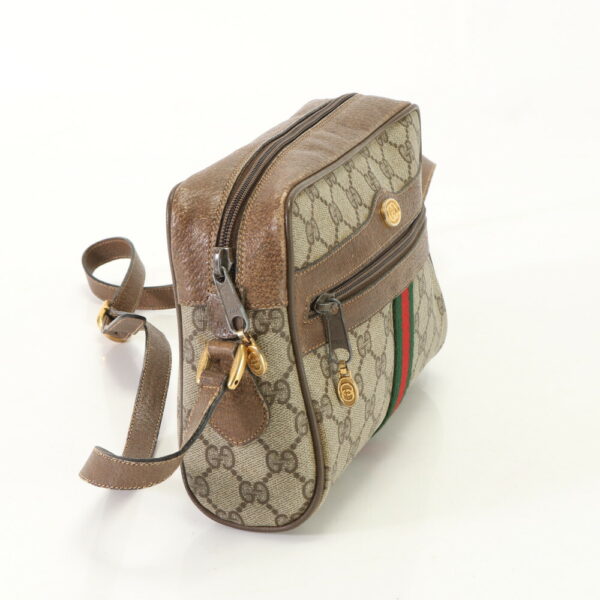 img 01701432 Gucci Sherry Line GG Supreme Leather Shoulder Bag