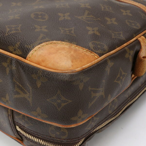 img 01726600 Louis Vuitton Monogram Porte Document Voyage Leather Tote Bag Brown