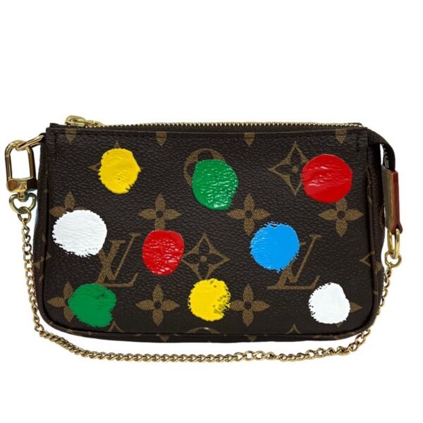 imgrc0090016126 Louis Vuitton Yayoi Kusama Mini Pochette Accessoire Monogram Dot