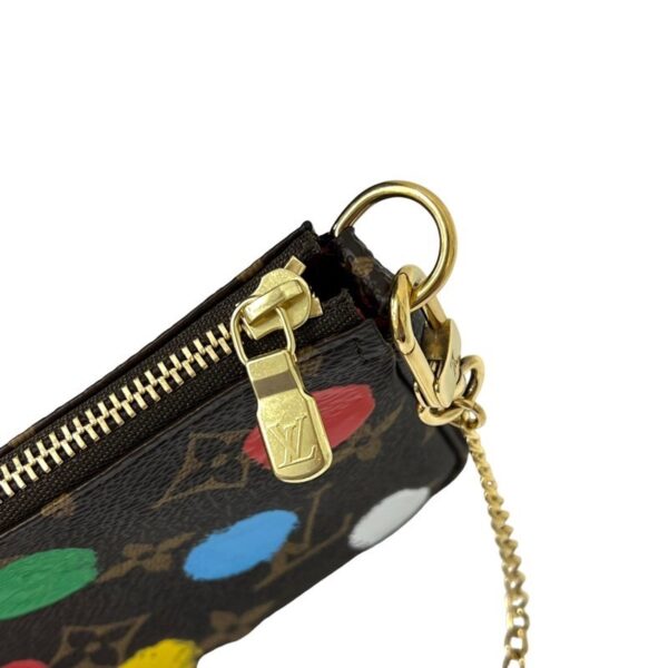 imgrc0090016134 Louis Vuitton Yayoi Kusama Mini Pochette Accessoire Monogram Dot