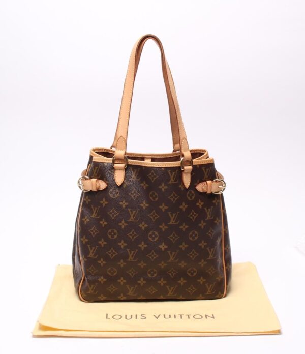 imgrc0100823232 Louis Vuitton Batignolles Vertical Monogram Tote Bag